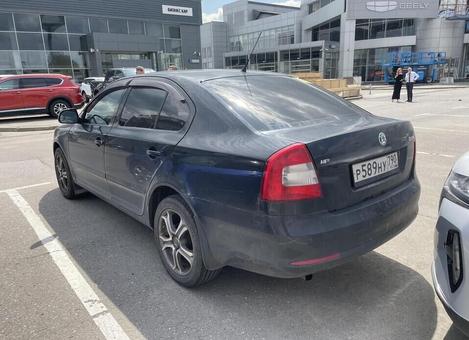 Skoda Octavia 1.6 AT (102 л.с.)