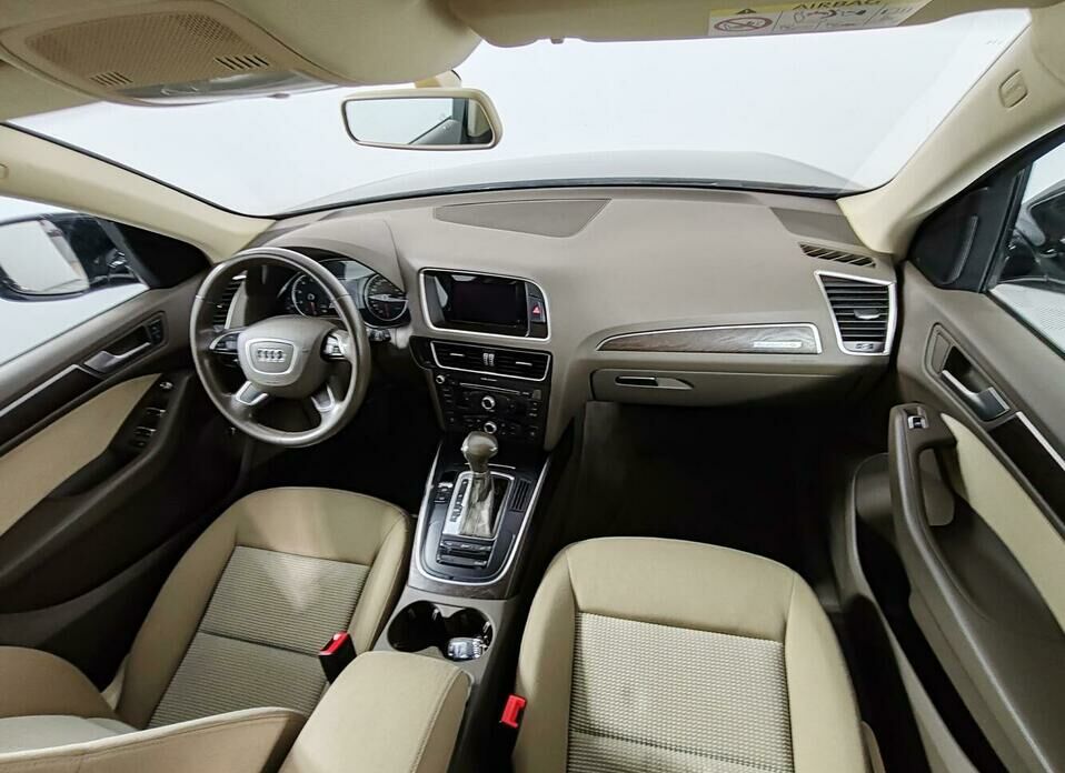 Audi Q5 2.0 AT (230 л.с.) 4WD