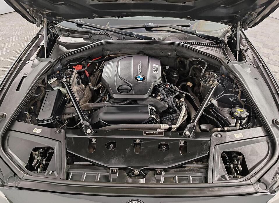 BMW 5 серии 520d 2.0d AT (190 л.с.)