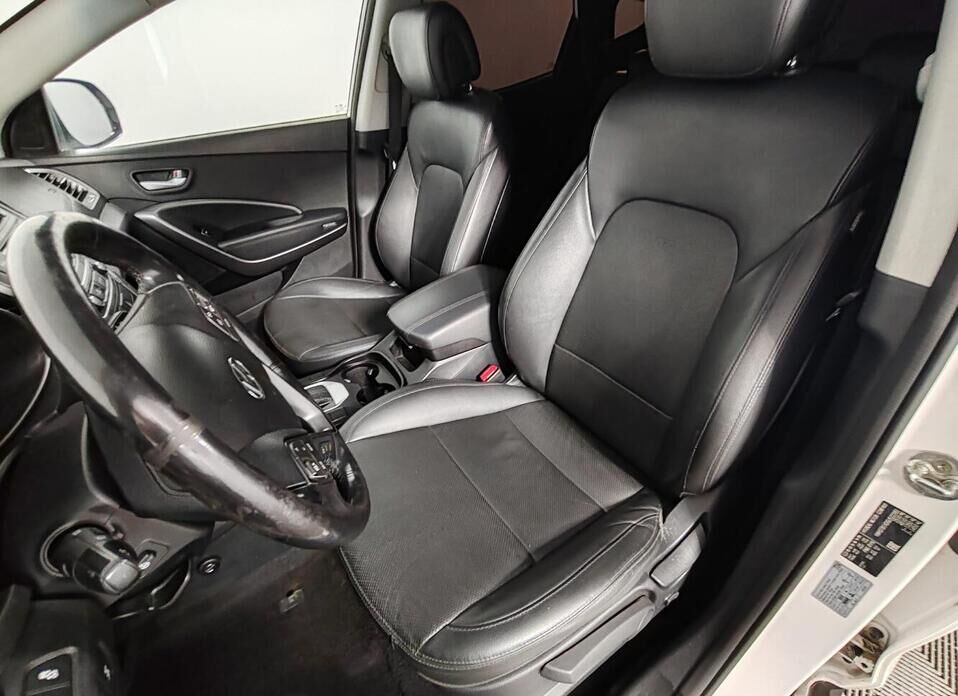 Hyundai Santa Fe 2.2d AT (200 л.с.) 4WD