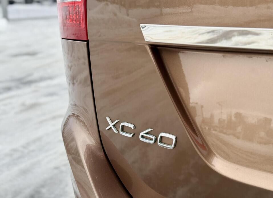 Volvo XC60, I 2.4d AT (215 л.с.) 4WD