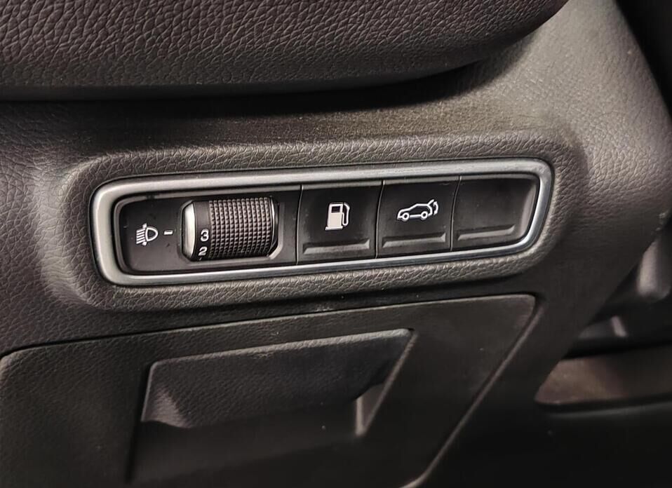 GAC GS8 2.0 AT (231 л.с.) 4WD