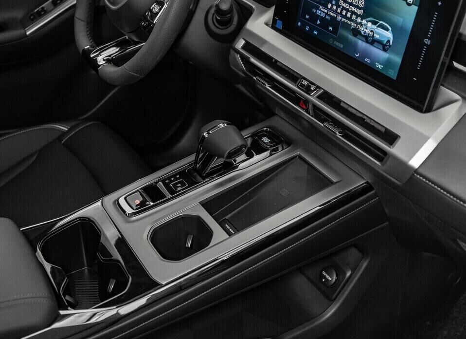 GAC GS4 2.0 AT (231 л.с.) 4WD