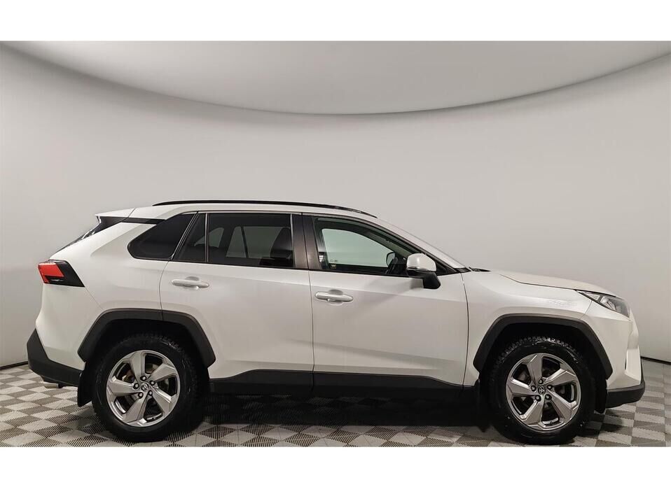 Toyota RAV4, V (XA50) 2.0 CVT (149 л.с.)