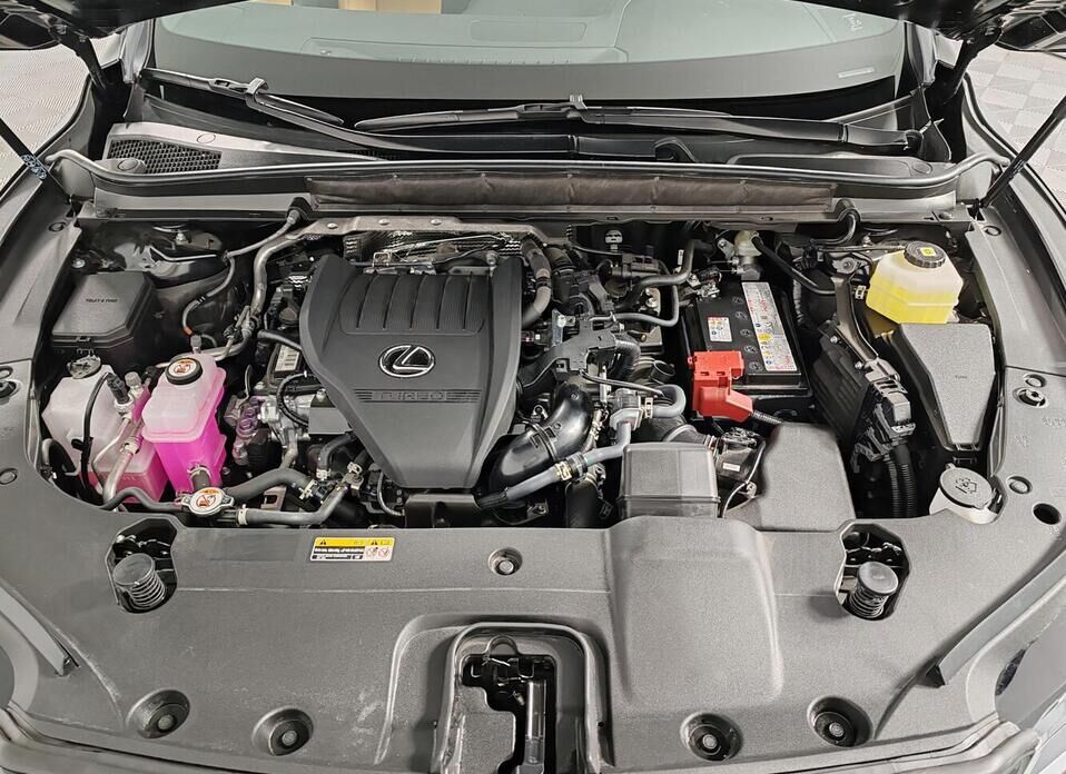 Lexus RX, V 300 2.0 AT (248 л.с.) 4WD