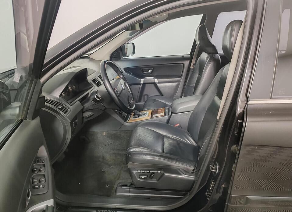 Volvo XC90, I Рестайлинг 2.4d AT (185 л.с.) 4WD