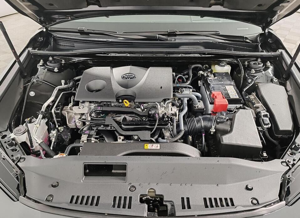 Toyota Camry, IX (XV80) China Market 2.0 CVT (173 л.с.)