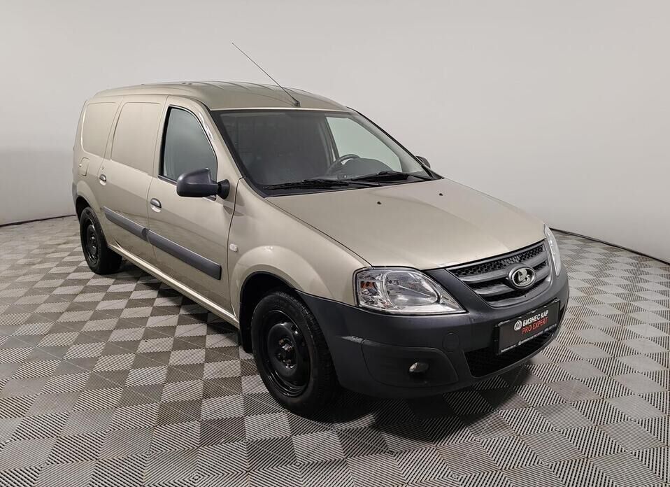 LADA (ВАЗ) Largus 1.6 MT (106 л.с.)