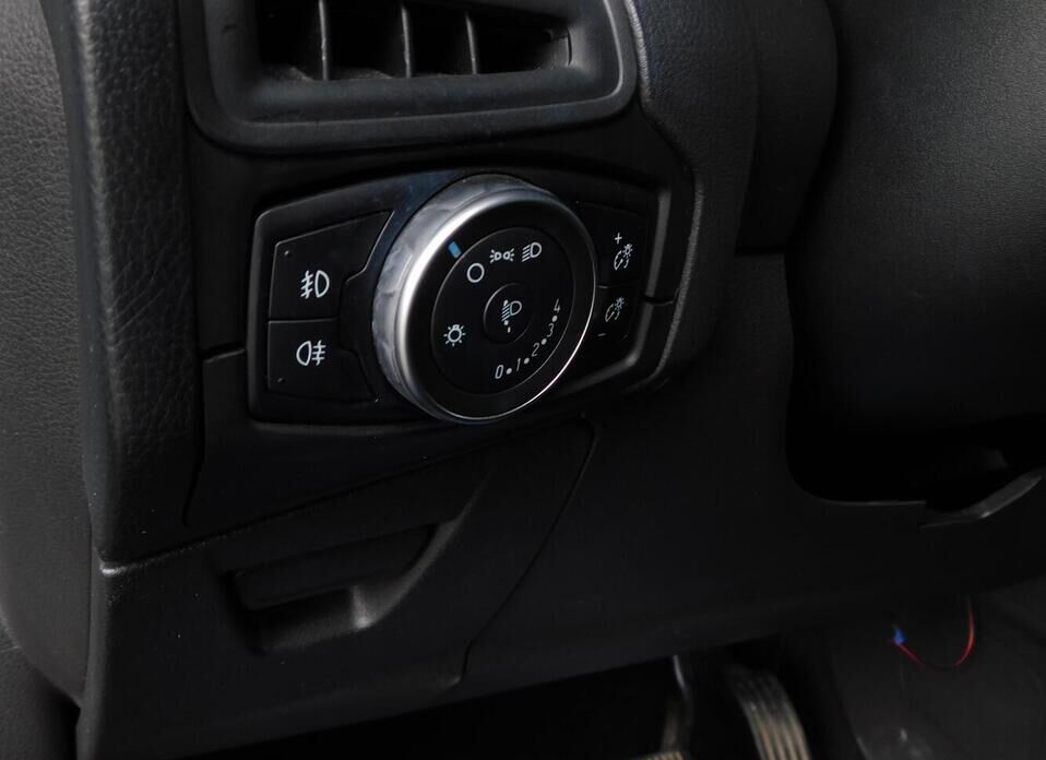 Ford Focus 1.6 AMT (125 л.с.)