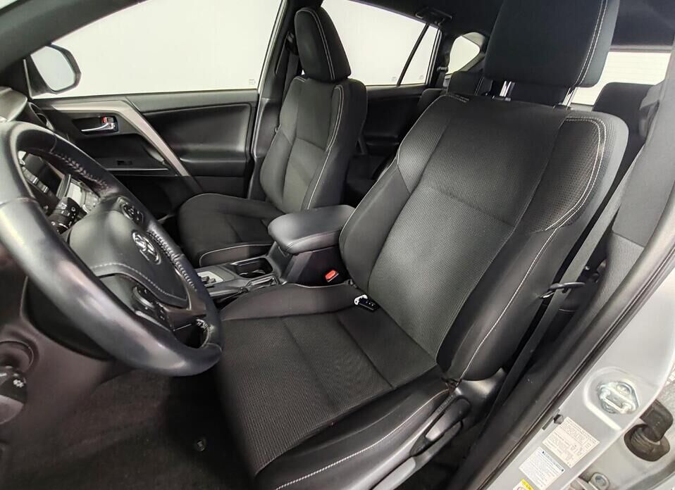 Toyota RAV4, IV (CA40) Рестайлинг 2.0 CVT (146 л.с.) 4WD