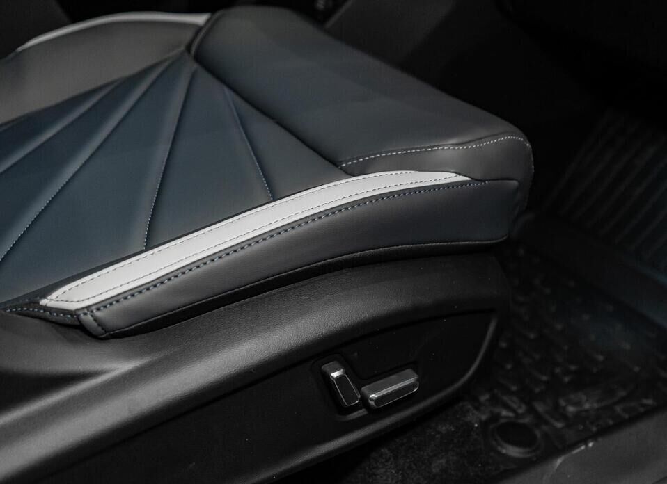 Geely Atlas, II 2.0 AT (200 л.с.) 4WD