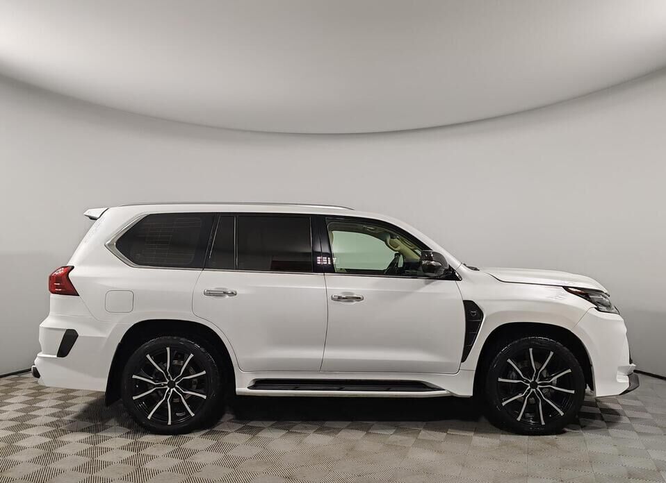 Lexus LX, III Рестайлинг 2 570 5.7 AT (367 л.с.) 4WD