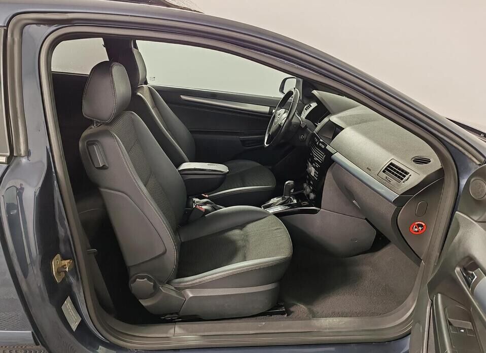 Opel Astra 1.8 AT (140 л.с.)
