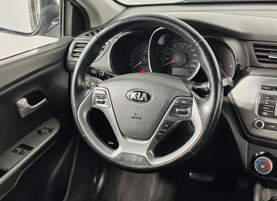 Kia Rio, III Рестайлинг 1.6 AT (123 л.с.)
