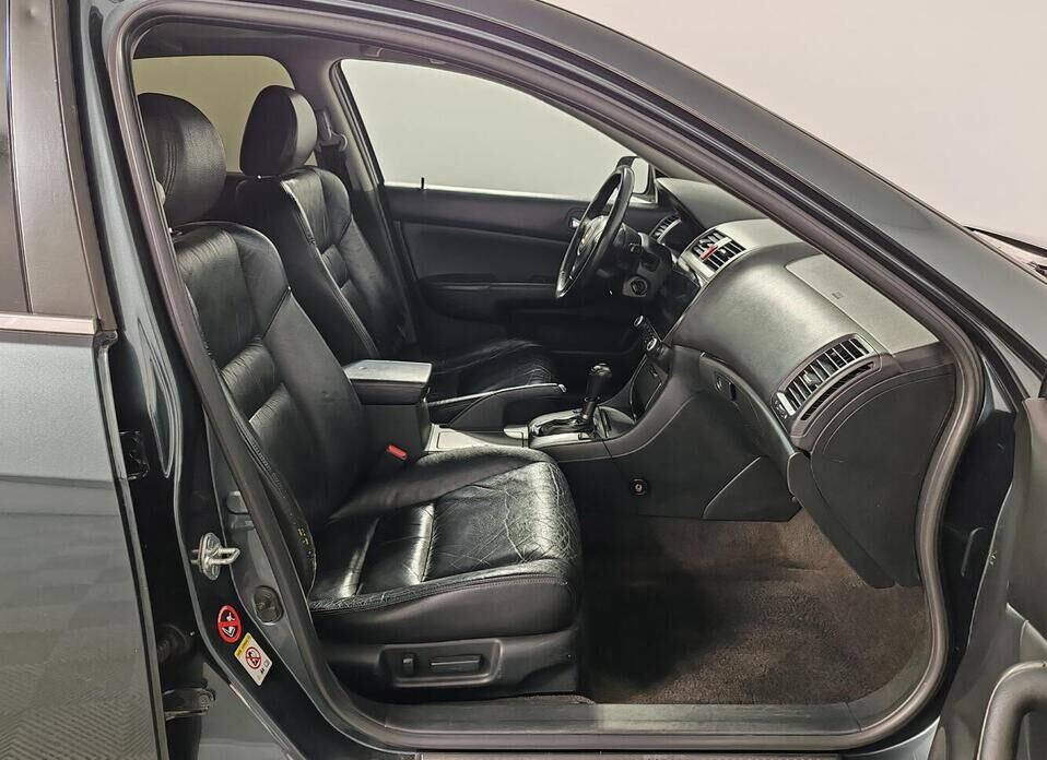 Honda Accord 2.4 AT (190 л.с.)