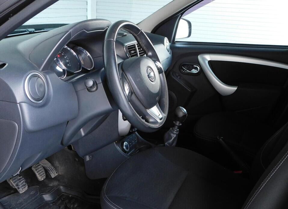 Nissan Terrano, III (D10) 2.0 MT (143 л.с.) 4WD