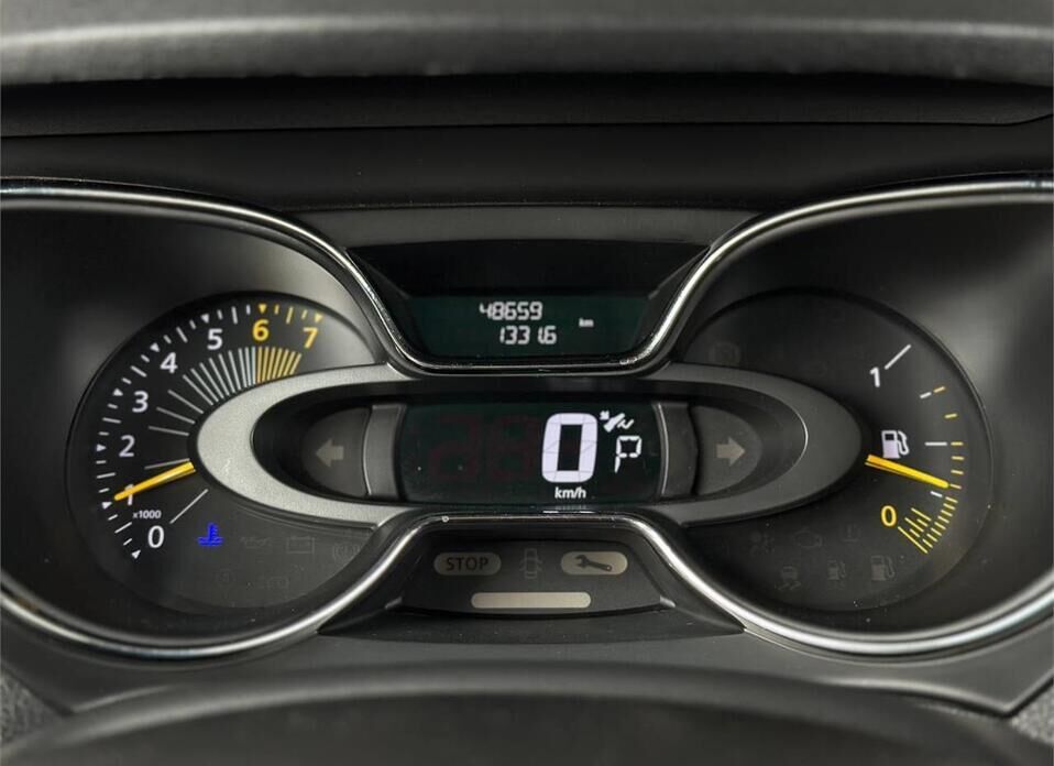 Renault Kaptur 1.6 CVT (114 л.с.)