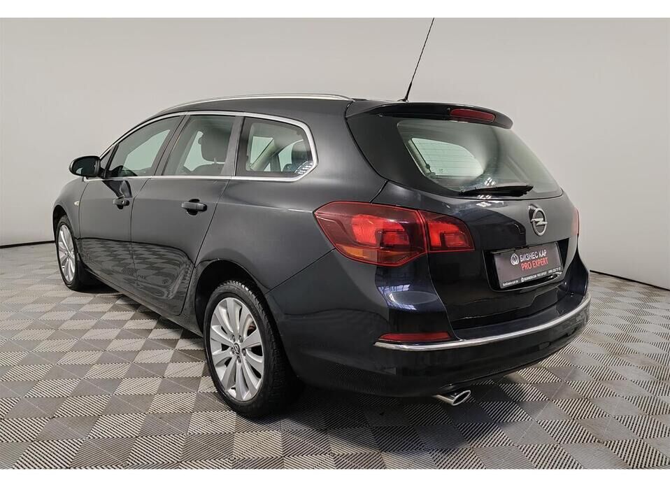 Opel Astra, J Рестайлинг 1.4 AT (140 л.с.)