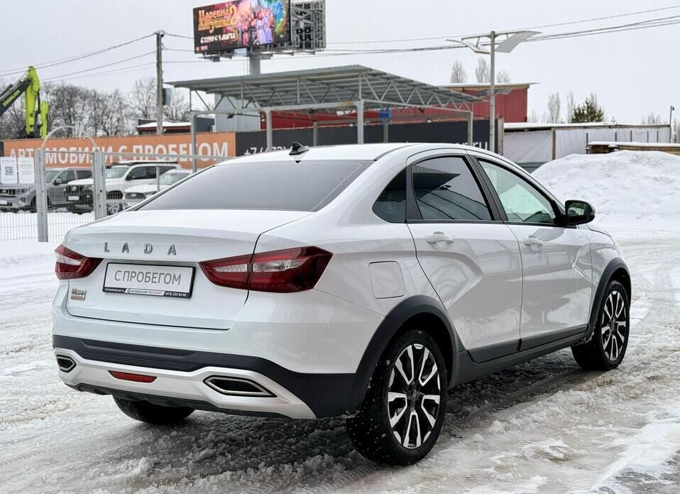 LADA (ВАЗ) Vesta, I Рестайлинг (NG) Cross 1.6 MT (106 л.с.)