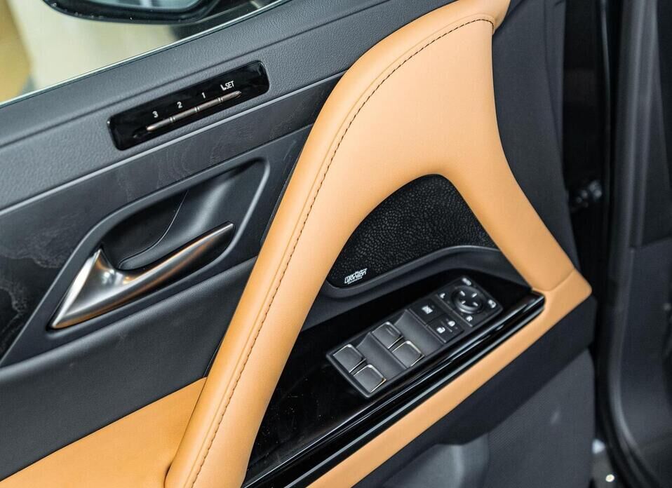 Lexus LX, IV 600 3.5 AT (415 л.с.) 4WD