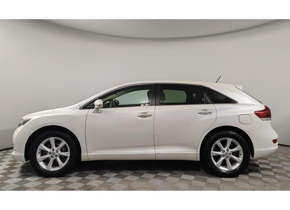 Toyota Venza, I Рестайлинг 2.7 AT (185 л.с.) 4WD