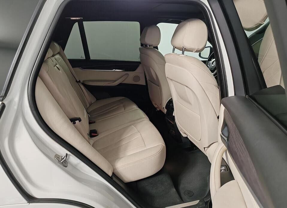 BMW X5 35i 3.0 AT (306 л.с.) 4WD