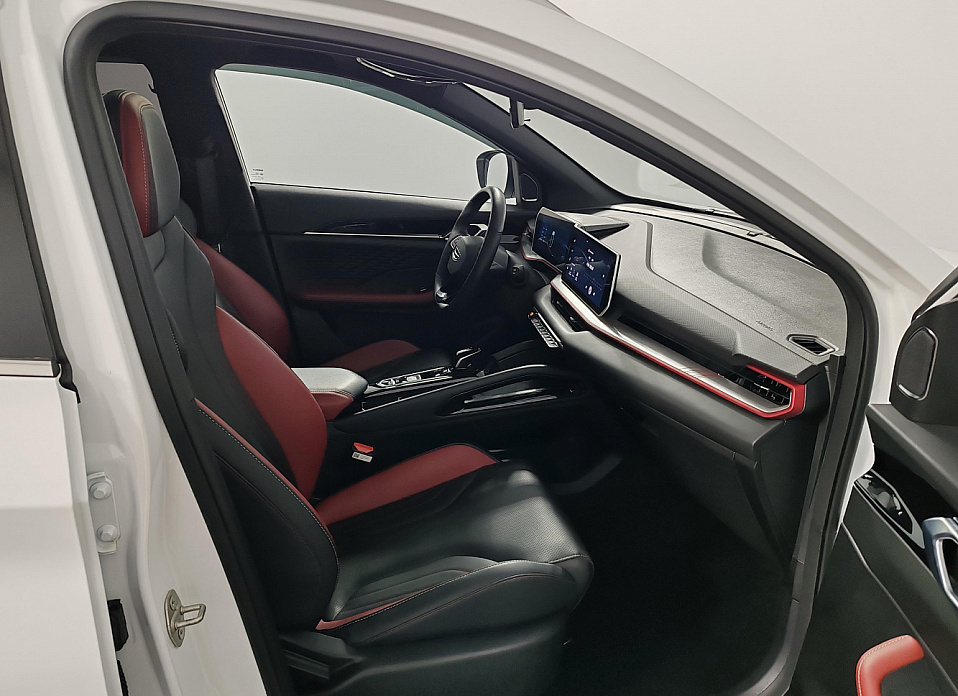 Geely Coolray, I Рестайлинг 1.5 AMT (147 л.с.)