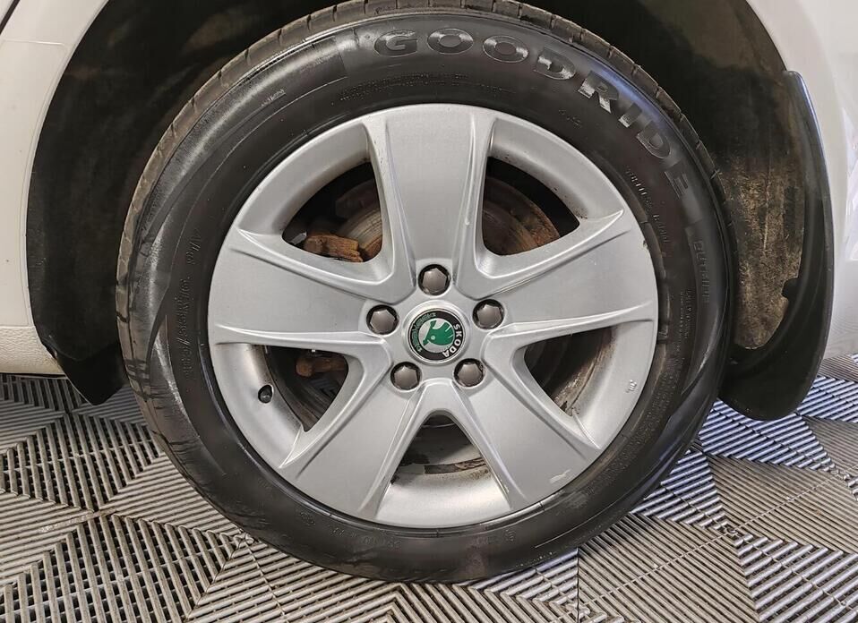 Skoda Octavia 1.8 MT (152 л.с.)