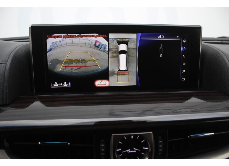 Lexus LX, III Рестайлинг 2 570 5.7 AT (367 л.с.) 4WD