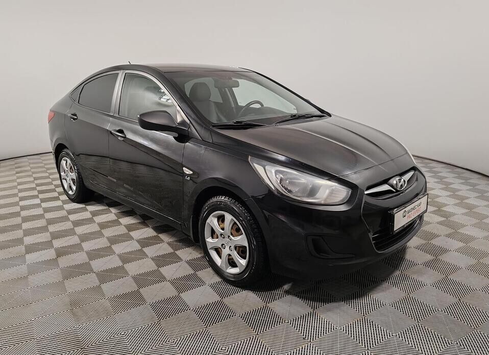 Hyundai Solaris, I 1.6 AT (123 л.с.)