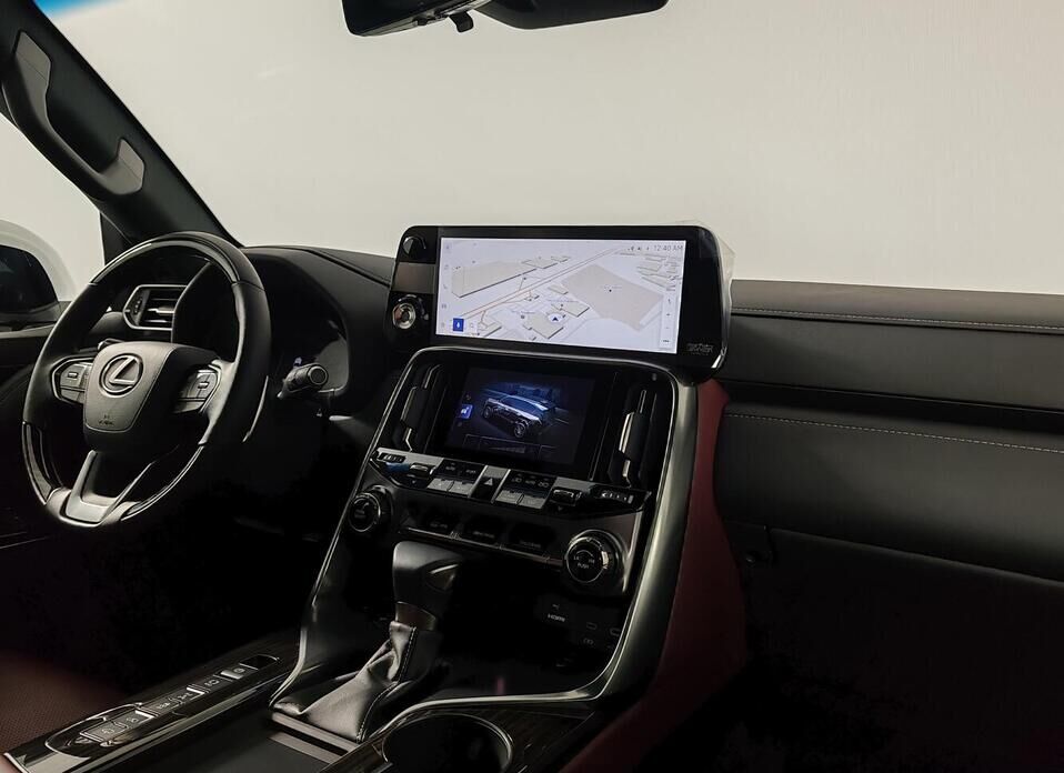 Lexus LX, IV 600 3.5 AT (415 л.с.) 4WD