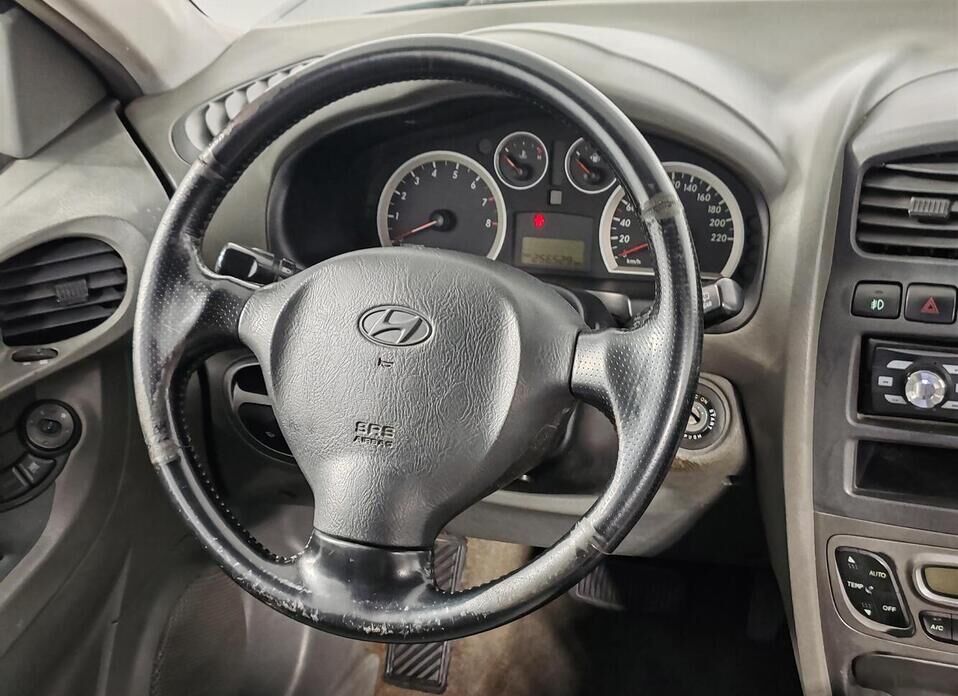 Hyundai Santa Fe Classic 2.7 AT (173 л.с.) 4WD