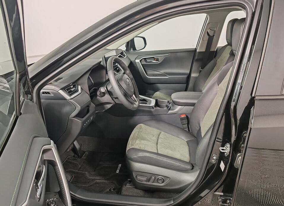 Toyota RAV4, V (XA50) 2.0 CVT (171 л.с.) 4WD