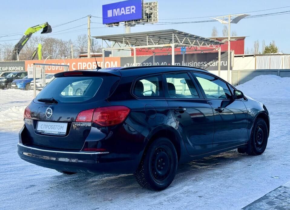 Opel Astra, J Рестайлинг 1.4 AT (140 л.с.)