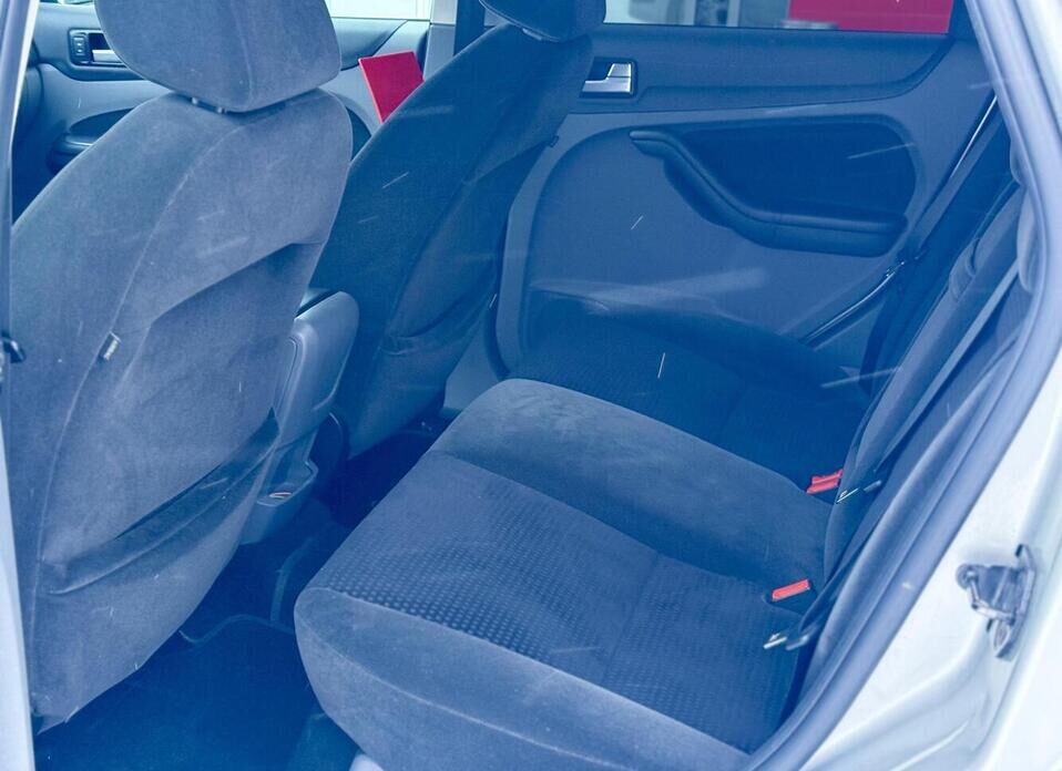 Ford Focus, II Рестайлинг 2.0 AT (145 л.с.)