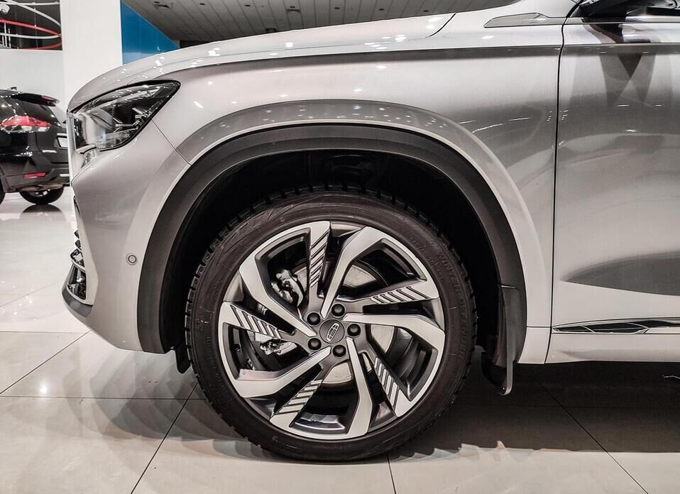 Geely Monjaro 2.0 AT (238 л.с.) 4WD