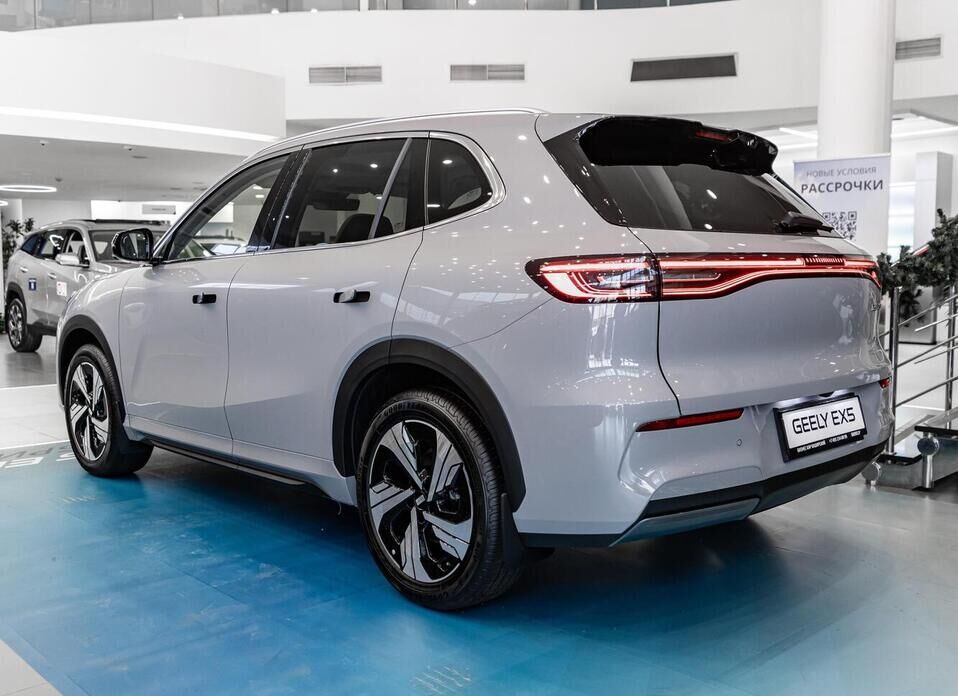 Geely EX5 Electro AT (160 кВт)