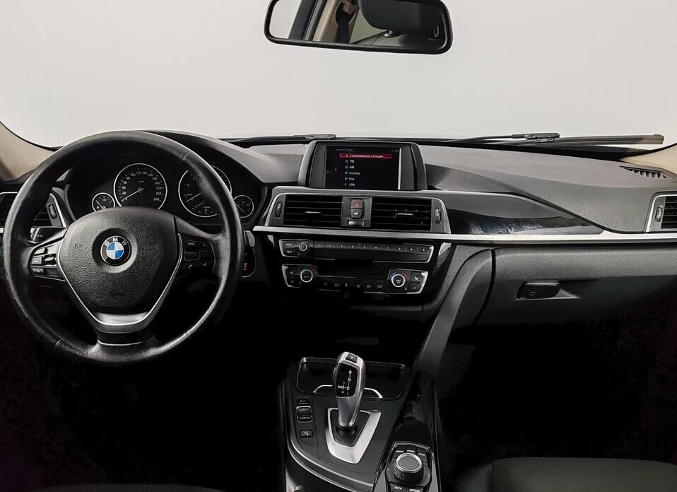 BMW 3 серии 318i 1.5 AT (136 л.с.)