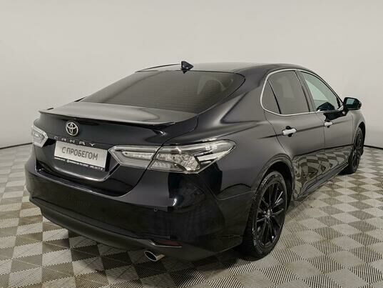 Toyota Camry, 2020 г., 79 976 км