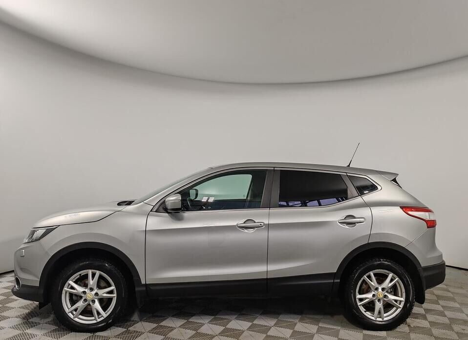 Nissan Qashqai, II 2.0 CVT (144 л.с.) 4WD