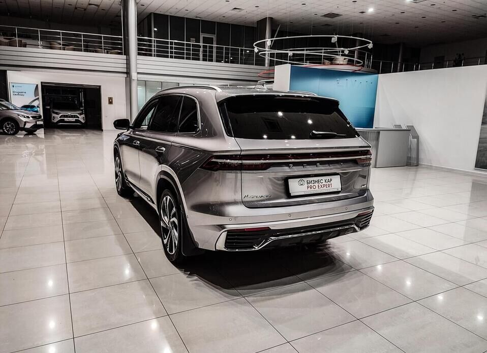 Geely Monjaro 2.0 AT (238 л.с.) 4WD