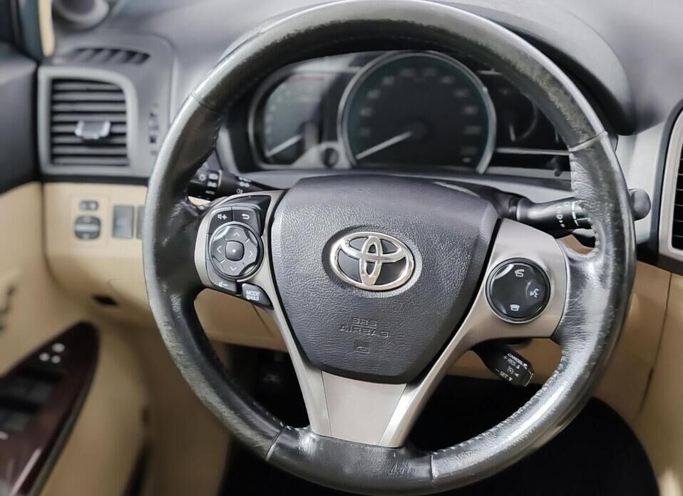 Toyota Venza 2.7 AT (185 л.с.) 4WD