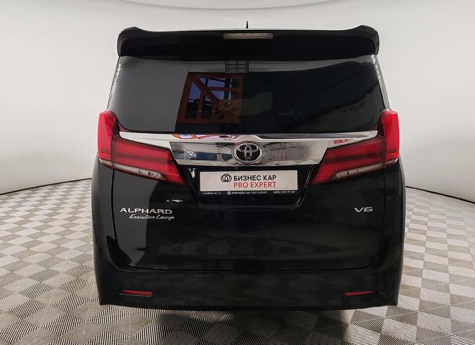 Toyota Alphard, III Рестайлинг 3.5 AT (300 л.с.)