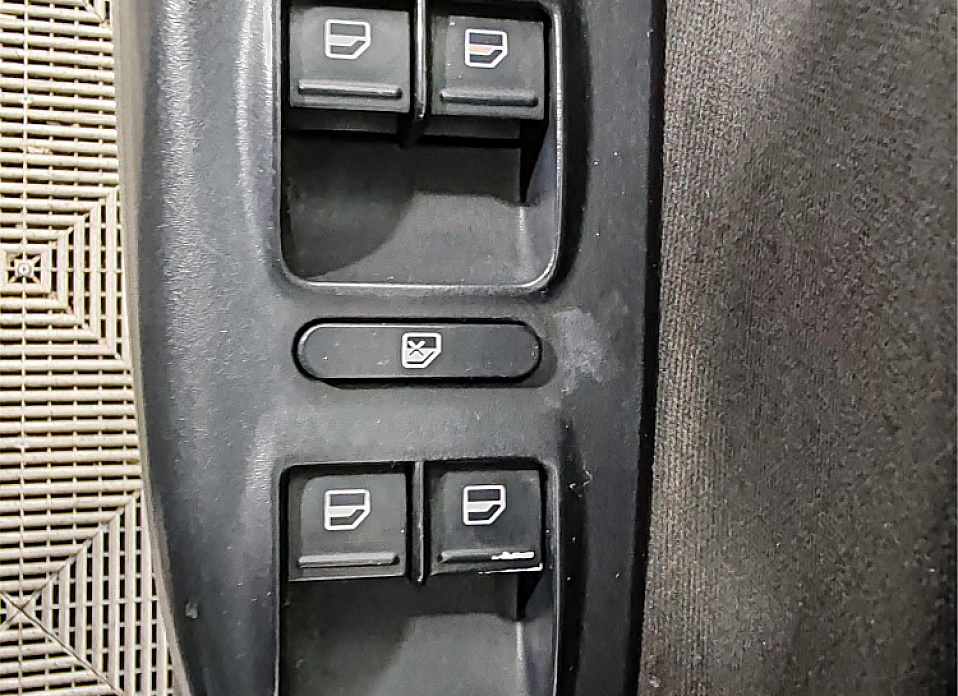 Skoda Octavia, II (A5) Рестайлинг 1.6 MT (102 л.с.)