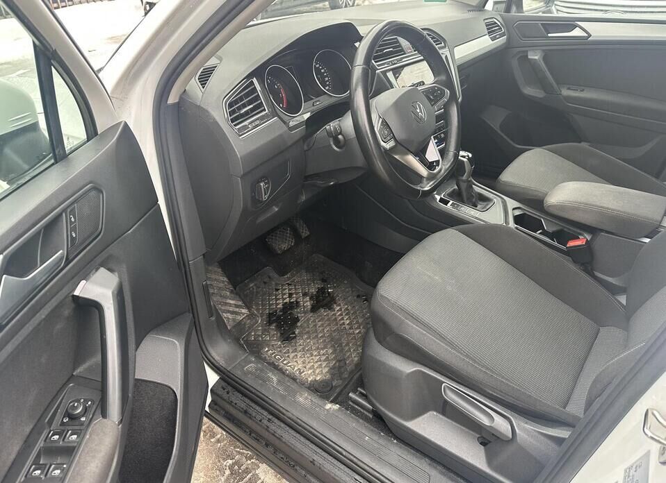 Volkswagen Tiguan, II Рестайлинг 1.4 AMT (150 л.с.)