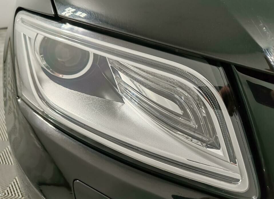 Audi Q5 2.0 AT (230 л.с.) 4WD