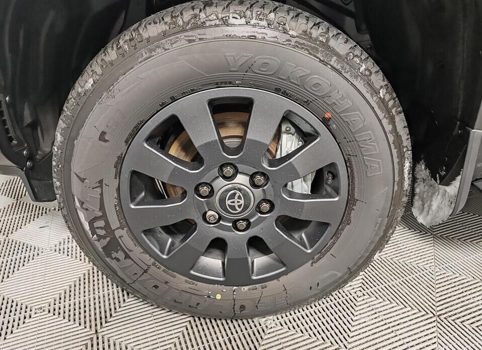 Toyota Land Cruiser Prado, 250 Series 2.4 AT (279 л.с.) 4WD