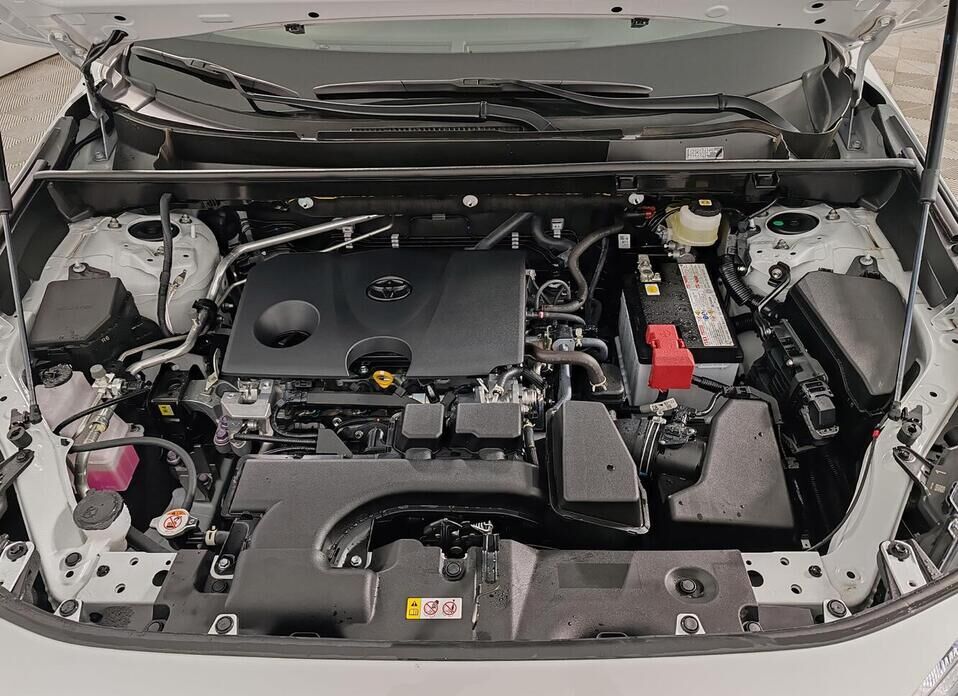 Toyota RAV4, V (XA50) 2.0 CVT (173 л.с.) 4WD