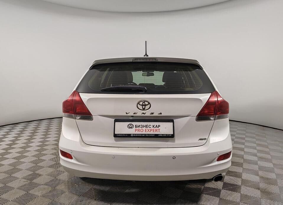 Toyota Venza, I Рестайлинг 2.7 AT (185 л.с.) 4WD