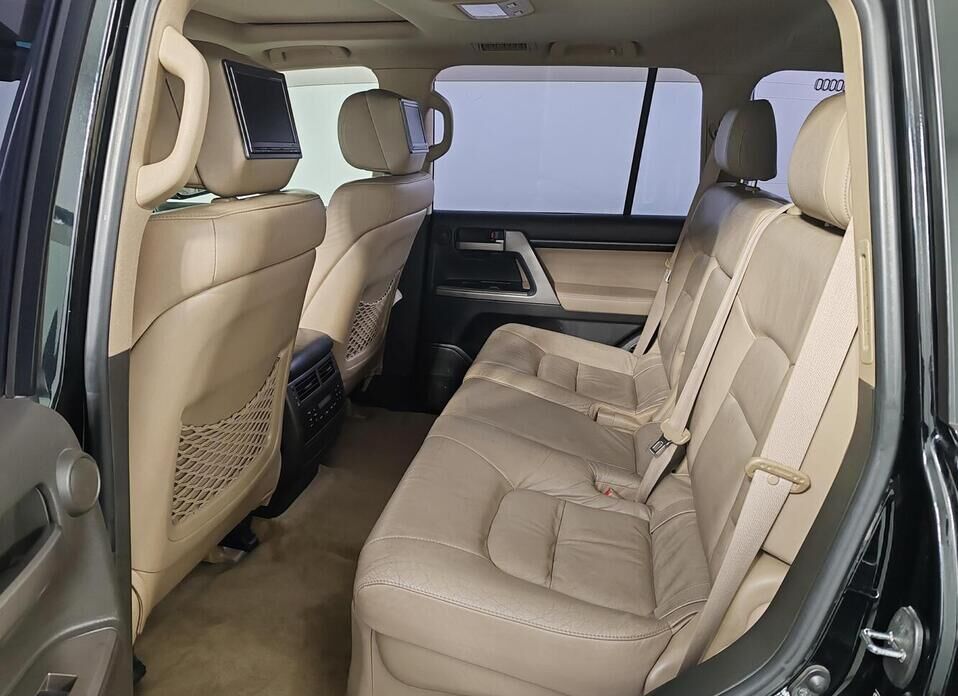 Toyota Land Cruiser, 200 Series 4.5d AT (235 л.с.) 4WD